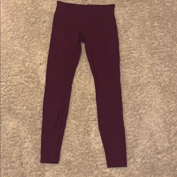LuluLemon Wunder Under leggings - Picture 2 of 3